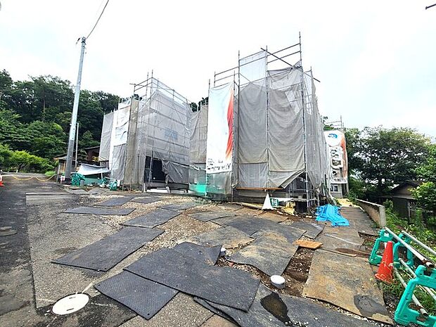 五感で感じる、現地でしかわからない事も沢山ございます。周辺環境なども一緒にご案内いたしますのでお気軽にお問合せください。