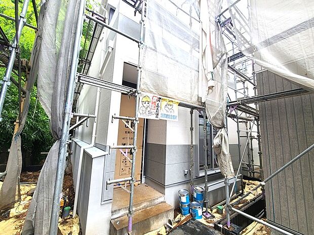 五感で感じる、現地でしかわからない事も沢山ございます。周辺環境なども一緒にご案内いたしますのでお気軽にお問合せください。 