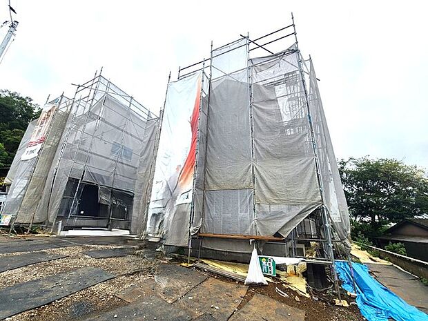 五感で感じる、現地でしかわからない事も沢山ございます。周辺環境なども一緒にご案内いたしますのでお気軽にお問合せください。