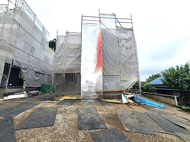 五感で感じる、現地でしかわからない事も沢山ございます。周辺環境なども一緒にご案内いたしますのでお気軽にお問合せください。 