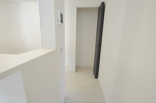 パントリーがございますので、非常食や食品のストックできます。 