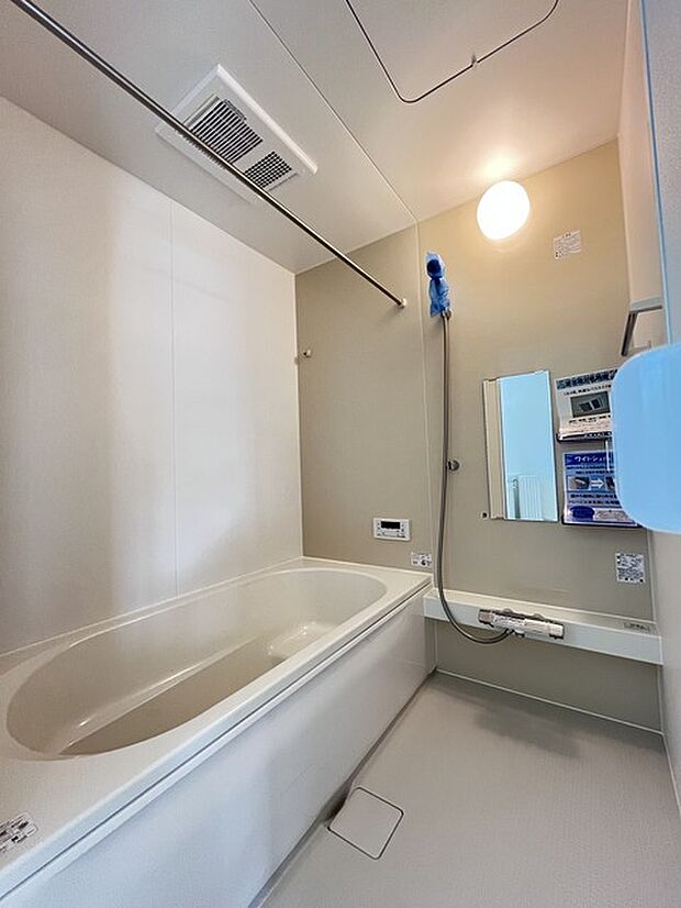 1日の疲れを取るゆとりある浴室です。