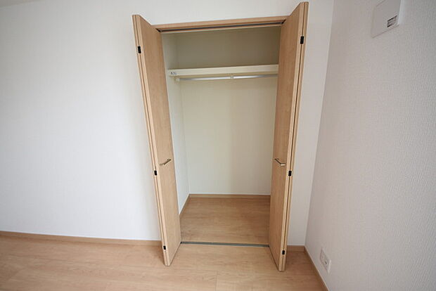 収納豊富な間取りで家の中がスッキリ片付きそうです。