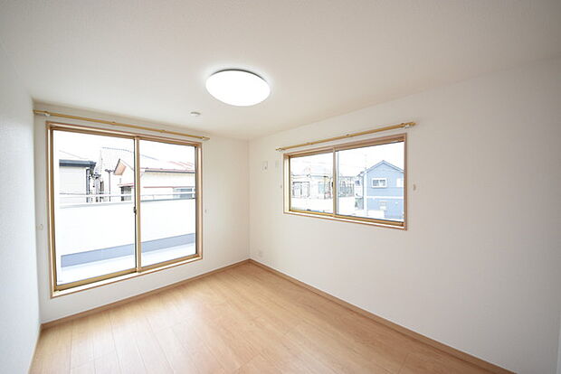 南西角部屋6.5帖