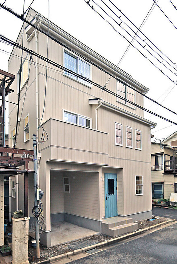 五感で感じる、現地でしかわからない事も沢山ございます。周辺環境なども一緒にご案内いたしますのでお気軽にお問合せください。 