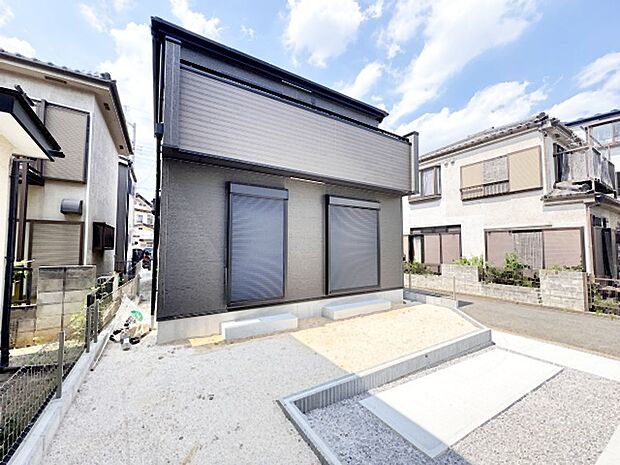 五感で感じる、現地でしかわからない事も沢山ございます。周辺環境なども一緒にご案内いたしますのでお気軽にお問合せください。 