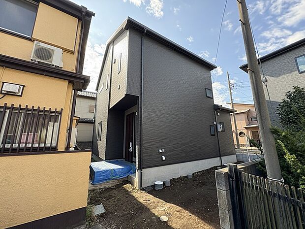 五感で感じる、現地でしかわからない事も沢山ございます。周辺環境なども一緒にご案内いたしますのでお気軽にお問合せください。 (10m)