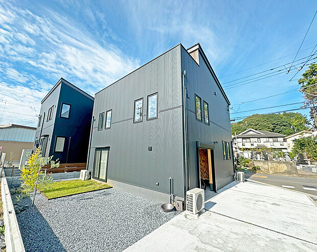 五感で感じる、現地でしかわからない事も沢山ございます。周辺環境なども一緒にご案内いたしますのでお気軽にお問合せください。 