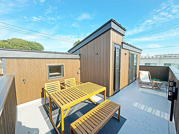 11帖のスカイバルコニーは毎日をちょっと特別にしてくれる。気軽に、気ままに、空を楽しむ暮らし。