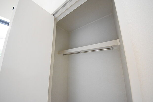 収納豊富な間取りで家の中がスッキリ片付きそうです。 