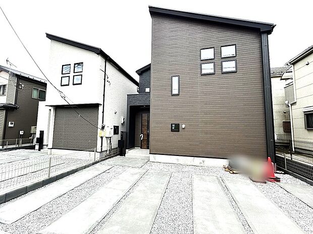 五感で感じる、現地でしかわからない事も沢山ございます。周辺環境なども一緒にご案内いたしますのでお気軽にお問合せください。 