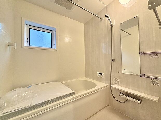 1日の疲れを取るゆとりある浴室です。