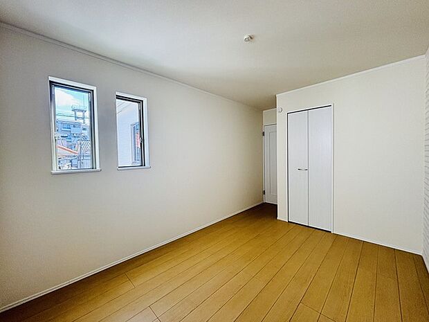 収納スペースが豊富なためお部屋も綺麗に片付きます。 