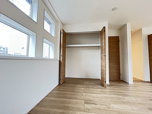 収納豊富な間取りで家の中がスッキリ片付きそうです。 