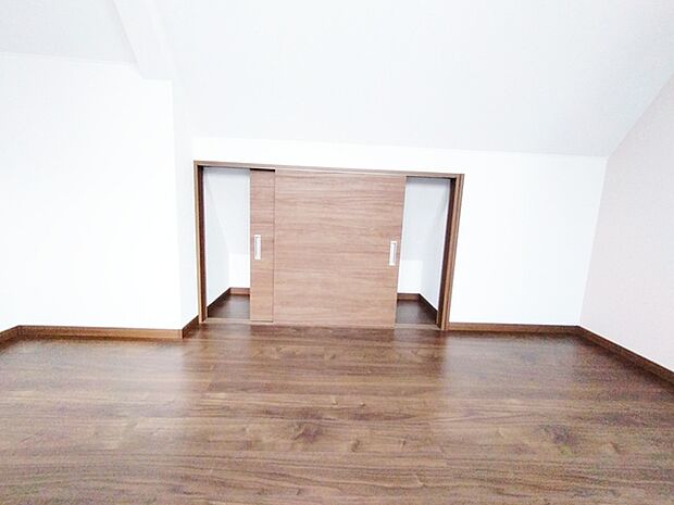 収納豊富な間取りで家の中がスッキリ片付きそうです。 