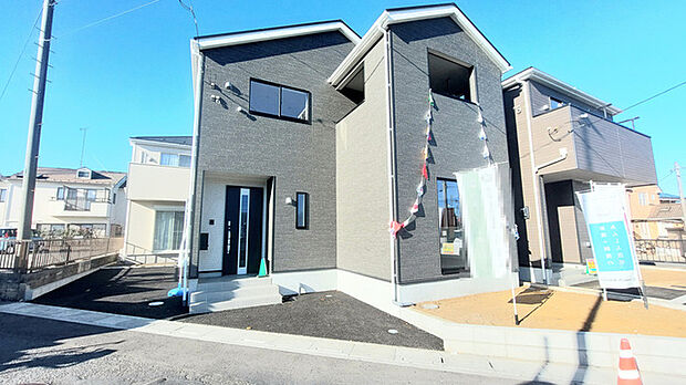 お客様をお迎えする玄関、お家の出入りもスムーズに行えます。 