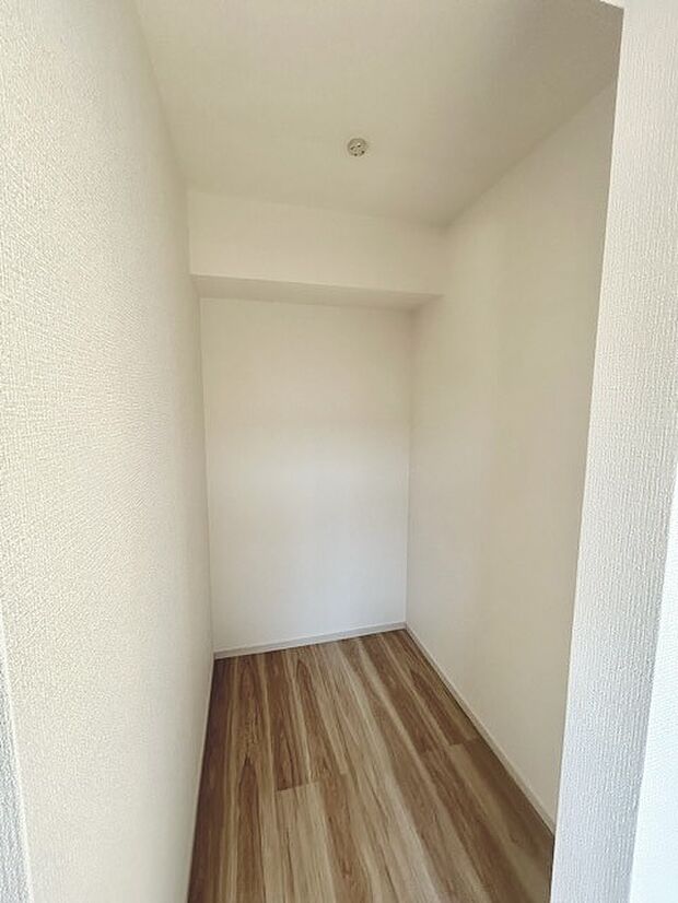 大容量クローゼット付き！家族の成長と共に増える荷物もスッキリ収納。 