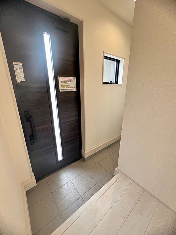 お客様をお迎えする玄関、お家の出入りもスムーズに行えます。 