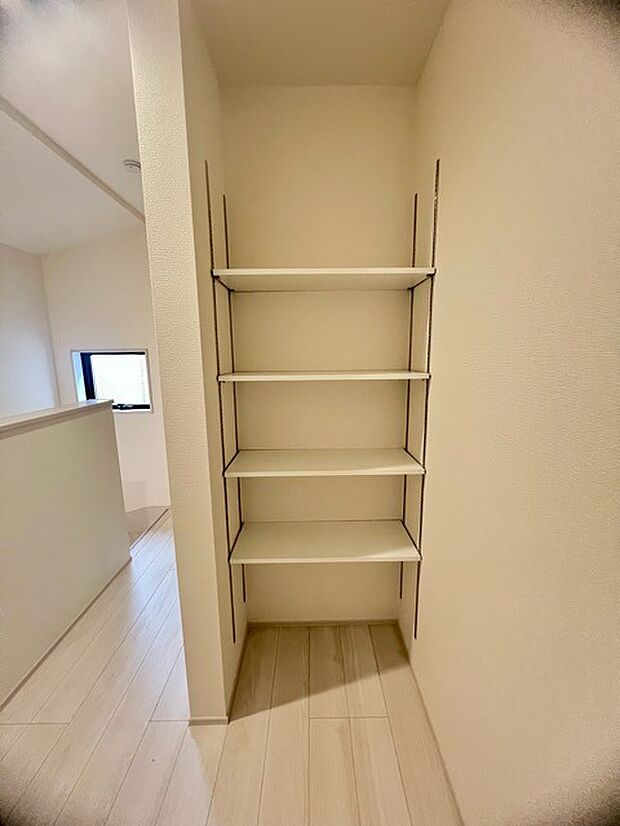 収納豊富な間取りで家の中がスッキリ片付きそうです。