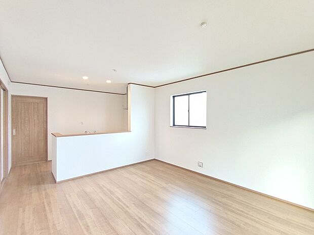 【ＬＤＫ／約14帖】 リビングは家具の配置も思いのまま。自由度が高い設計です。 