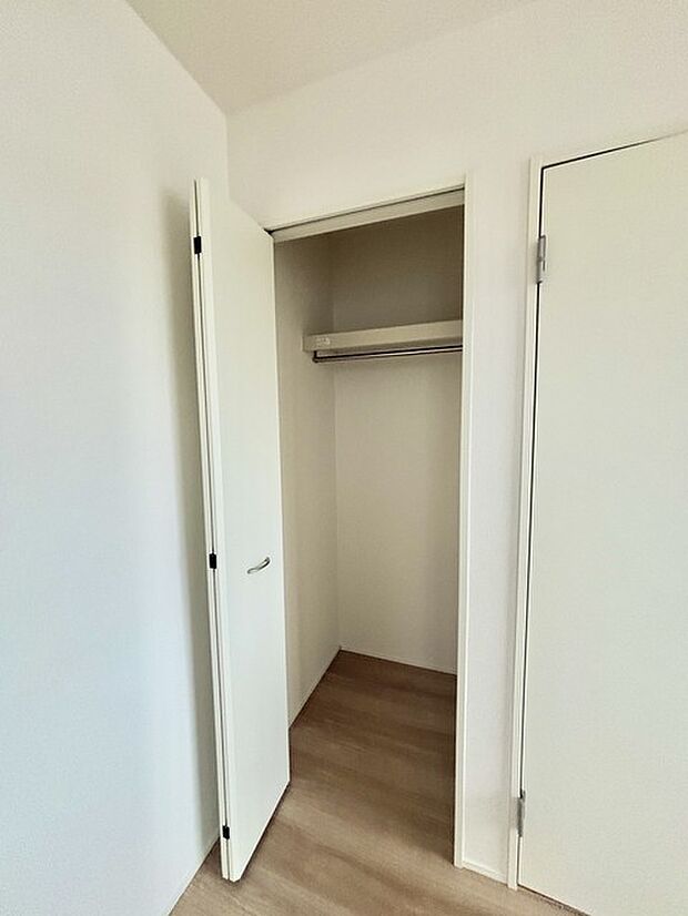 収納豊富な間取りで家の中がスッキリ片付きそうです。