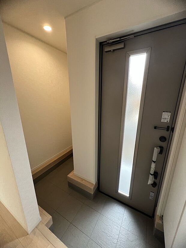 お客様をお迎えする玄関、お家の出入りもスムーズに行えます。 