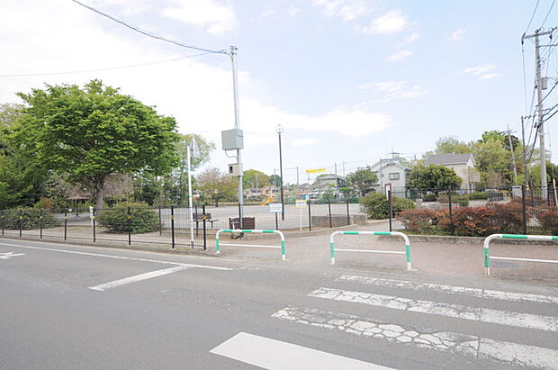 北中公園(所沢市)(350m)