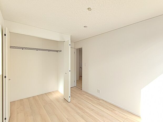 【洋室／約5.75帖】