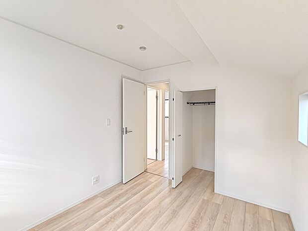 【洋室／約5.25帖】