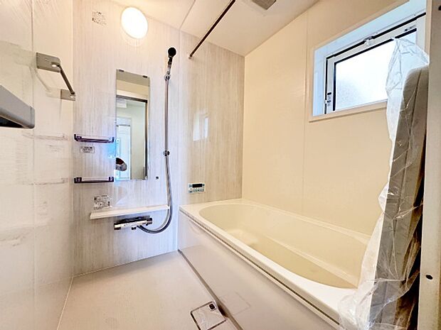 1日の疲れを取るゆとりある浴室です。