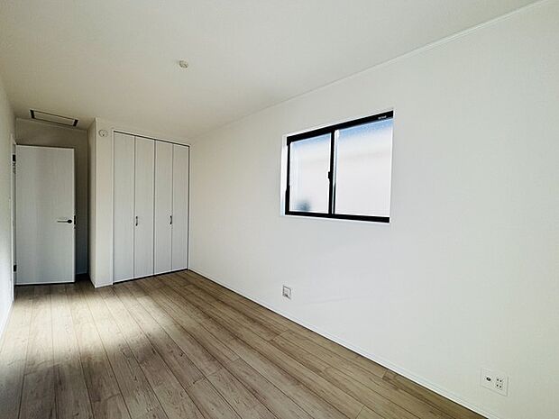 収納豊富な間取りで家の中がスッキリ片付きそうです。