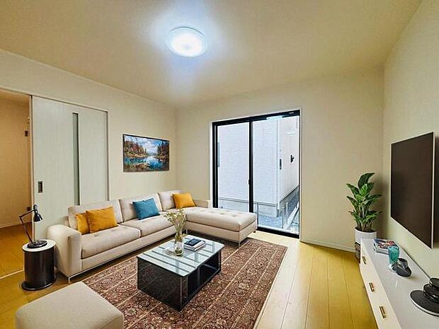 夕食の時間。家族、友人、両親、親戚との会話がより料理を美味しくしてくれる。あっという間に時間が過ぎてしまう居心地の良さは、普段はほっとする空間としてここにあります。 