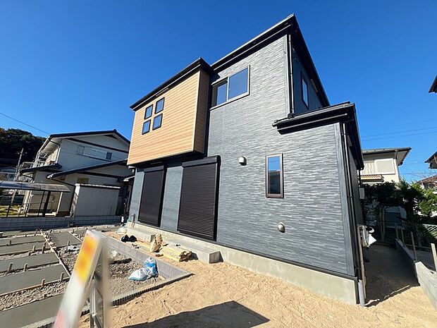 五感で感じる、現地でしかわからない事も沢山ございます。周辺環境なども一緒にご案内いたしますのでお気軽にお問合せください。 