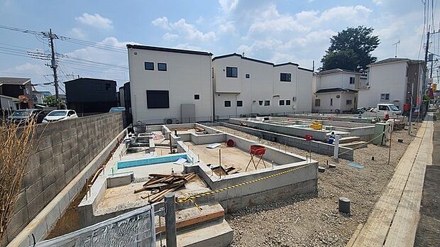 五感で感じる、現地でしかわからない事も沢山ございます。周辺環境なども一緒にご案内いたしますのでお気軽にお問合せください。 