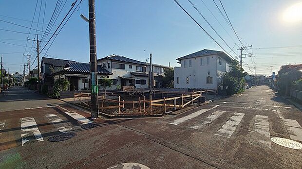 五感で感じる、現地でしかわからない事も沢山ございます。周辺環境なども一緒にご案内いたしますのでお気軽にお問合せください。