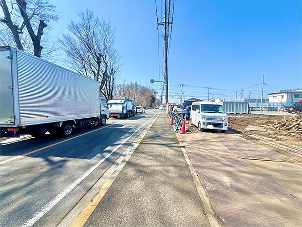 商業施設が徒歩圏内に充実、日々のお買い物も安心な環境です。 