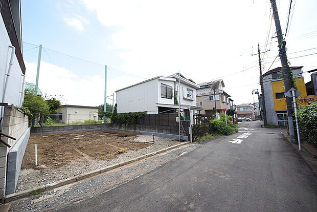 五感で感じる、現地でしかわからない事も沢山ございます。周辺環境なども一緒にご案内いたしますのでお気軽にお問合せください。 