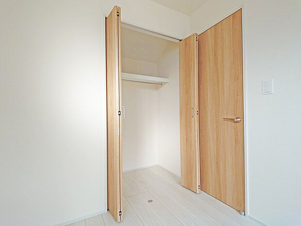 収納豊富な間取りで家の中がスッキリ片付きそうです。