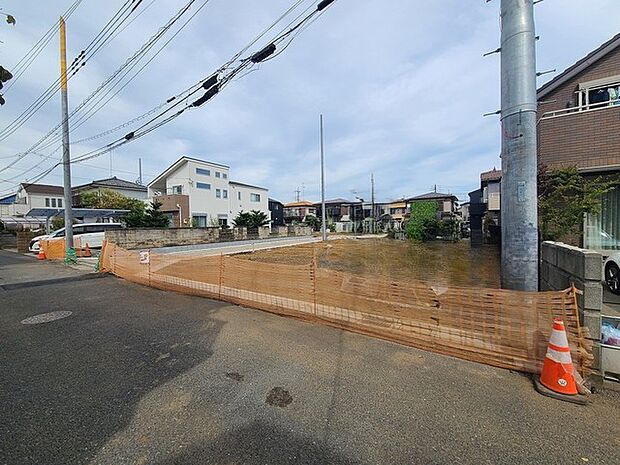五感で感じる、現地でしかわからない事も沢山ございます。周辺環境なども一緒にご案内いたしますのでお気軽にお問合せください。