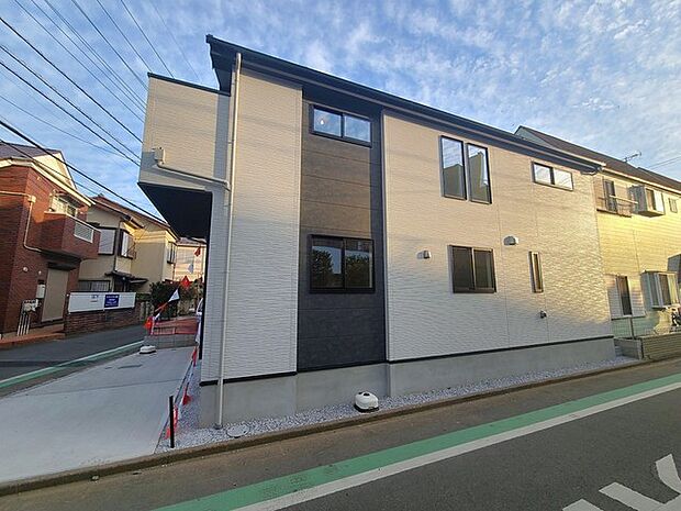 五感で感じる、現地でしかわからない事も沢山ございます。周辺環境なども一緒にご案内いたしますのでお気軽にお問合せください。 