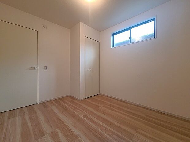 大容量クローゼット付き！家族の成長と共に増える荷物もスッキリ収納。 