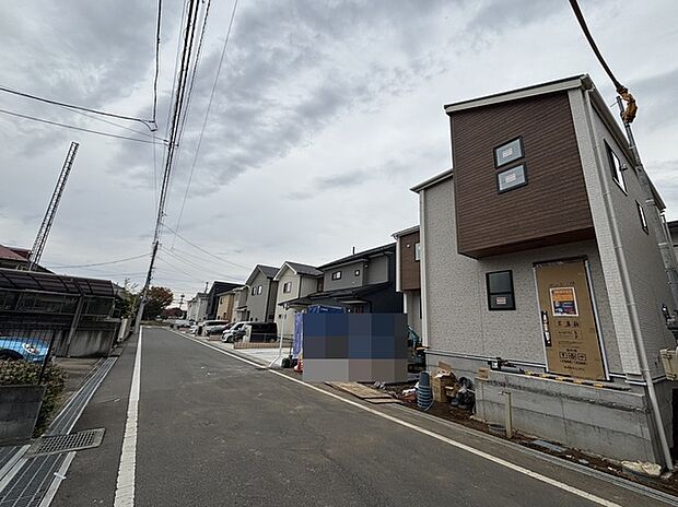 五感で感じる、現地でしかわからない事も沢山ございます。周辺環境なども一緒にご案内いたしますのでお気軽にお問合せください。 