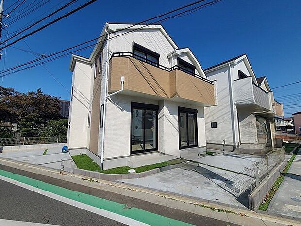 五感で感じる、現地でしかわからない事も沢山ございます。周辺環境なども一緒にご案内いたしますのでお気軽にお問合せください。 