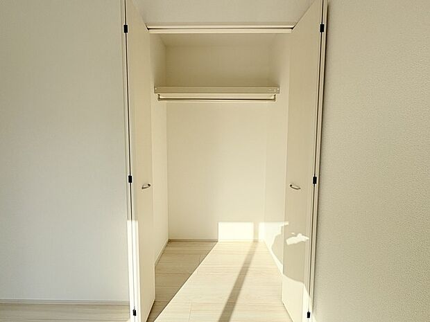 収納豊富な間取りで家の中がスッキリ片付きそうです。