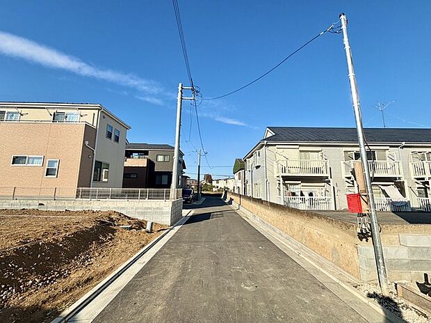 五感で感じる、現地でしかわからない事も沢山ございます。周辺環境なども一緒にご案内いたしますのでお気軽にお問合せください。 