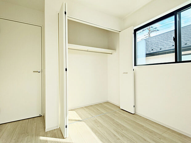 収納豊富な間取りで家の中がスッキリ片付きそうです。