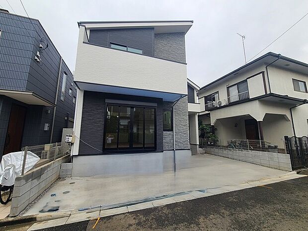 五感で感じる、現地でしかわからない事も沢山ございます。周辺環境なども一緒にご案内いたしますのでお気軽にお問合せください。