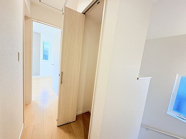 収納豊富な間取りで家の中がスッキリ片付きそうです。 