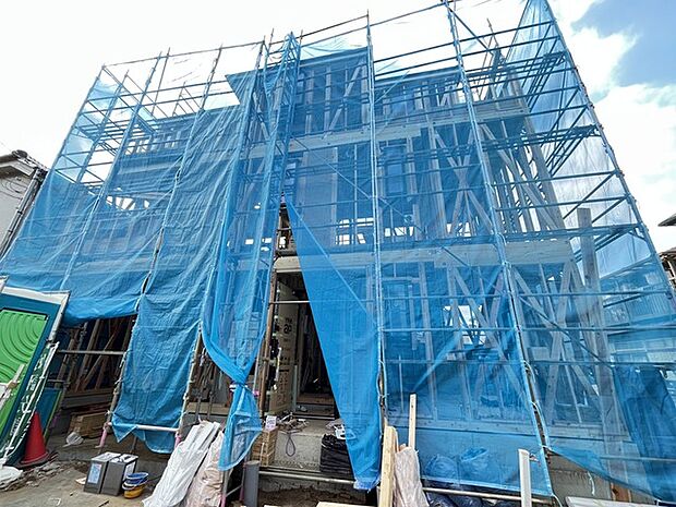 五感で感じる、現地でしかわからない事も沢山ございます。周辺環境なども一緒にご案内いたしますのでお気軽にお問合せください。 