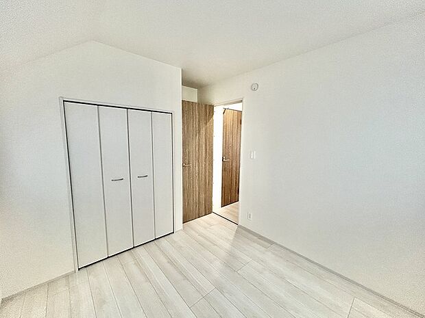 収納豊富な間取りで家の中がスッキリ片付きそうです。